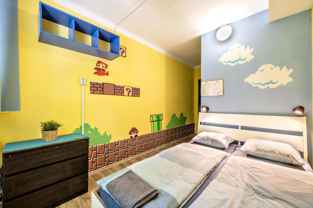 Island Hostel Budapest (Adults Only) Bagian luar foto A Super Mario themed room at the Super Mario Hotel