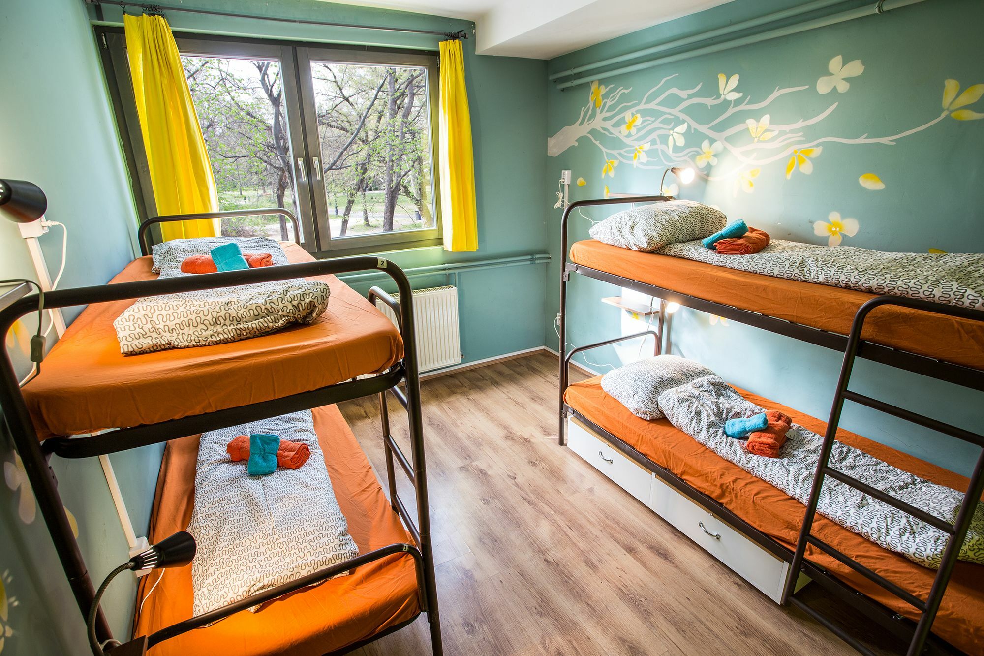 Island Hostel Budapest (Adults Only) Bagian luar foto Hostel in France