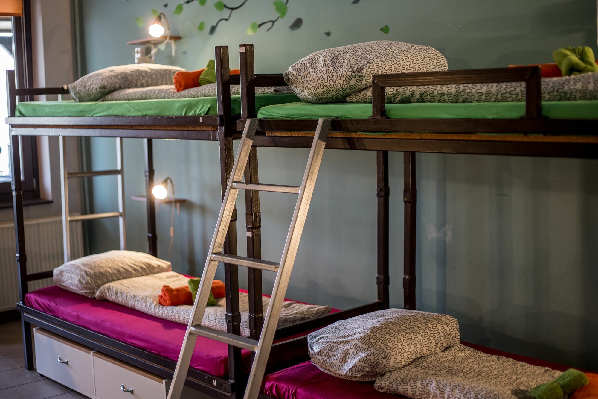 Island Hostel Budapest (Adults Only) Bagian luar foto A bunk bed